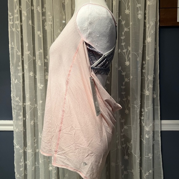 Lululemon Wild Tank - Picture 3 of 5